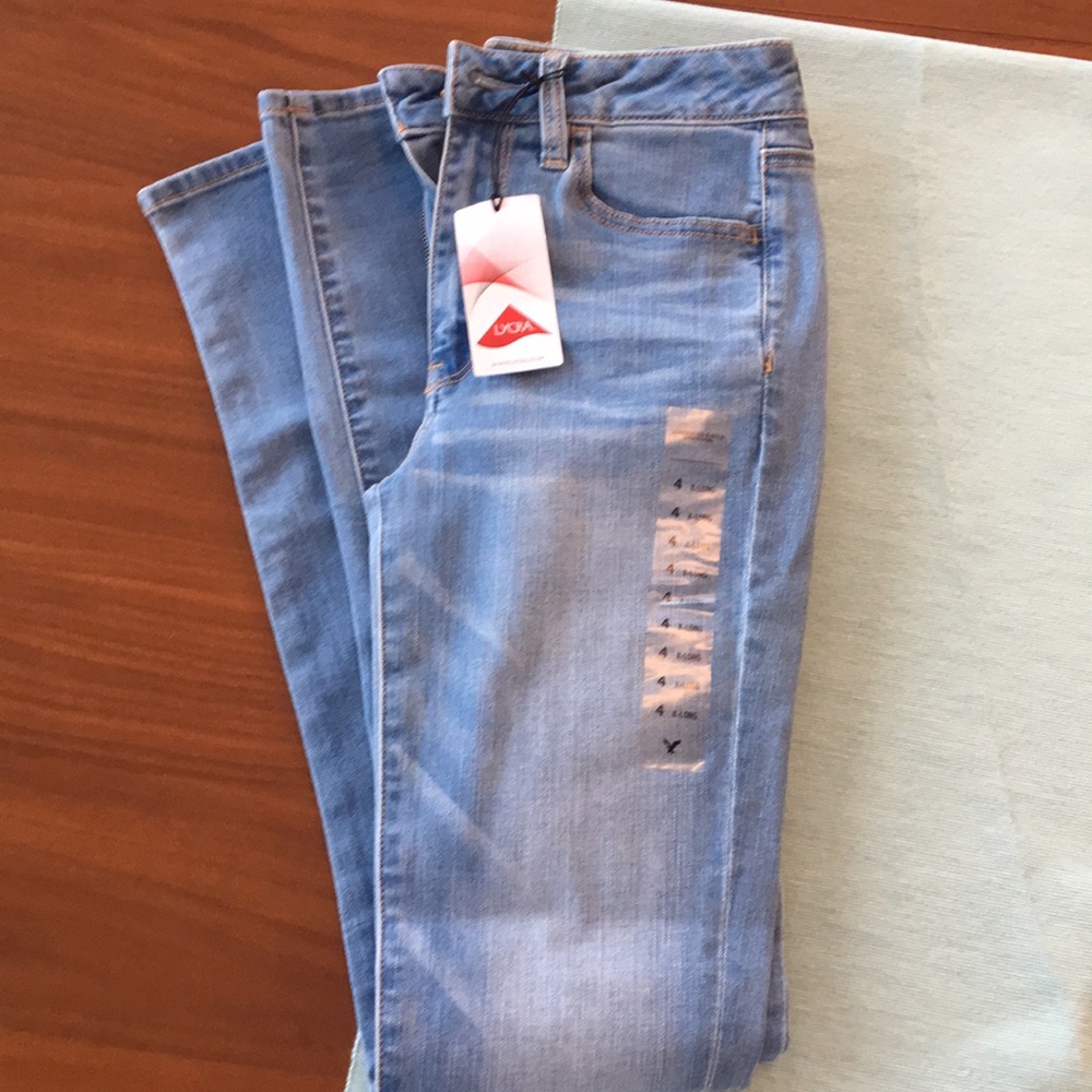 AE Jeans NWT